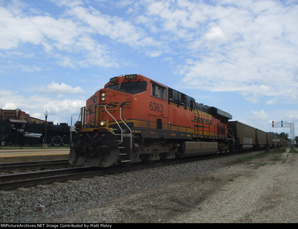 BNSF 6363